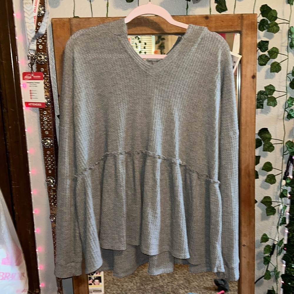 Grey oversized sweater with hood/ peach love